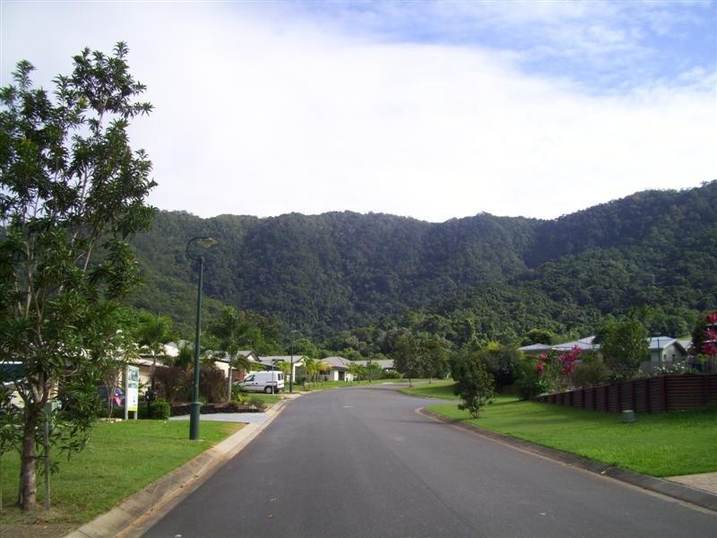 Bentley Park QLD 4869