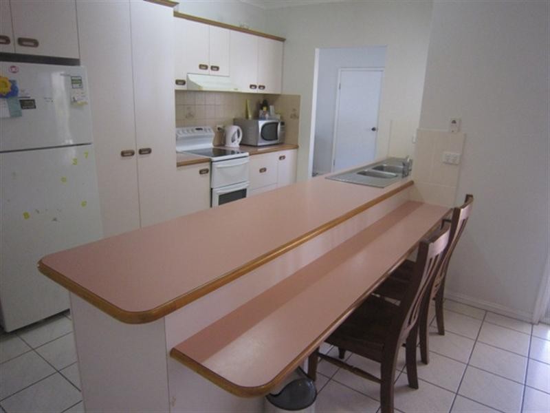 28 Golden Grove Drive, Bentley Park QLD 4869