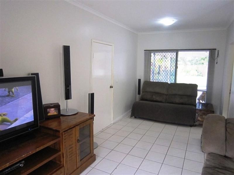 28 Golden Grove Drive, Bentley Park QLD 4869