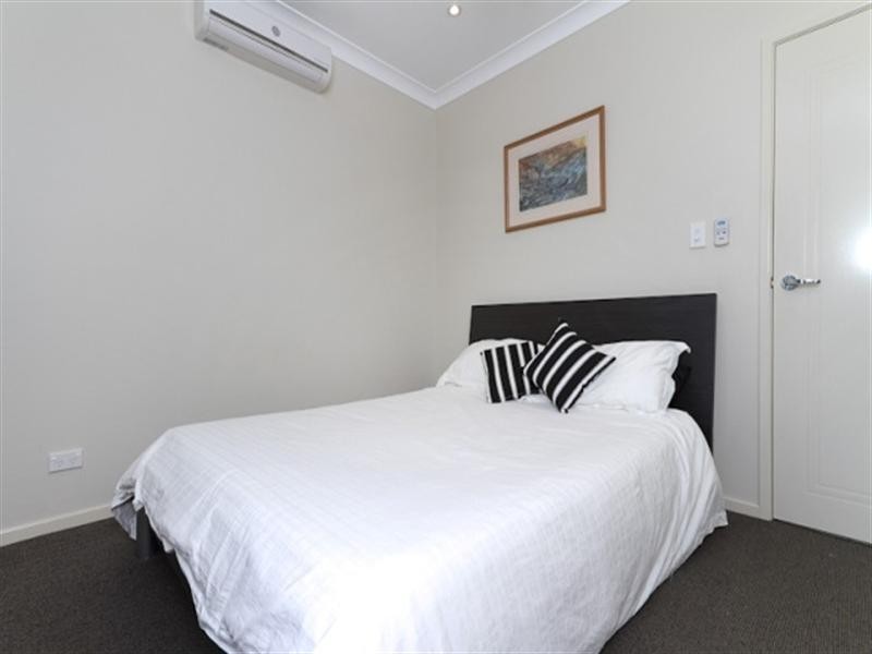 55 Leftwich Street, White Rock QLD 4868