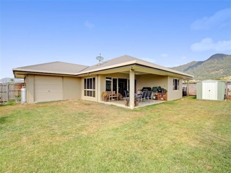 55 Leftwich Street, White Rock QLD 4868