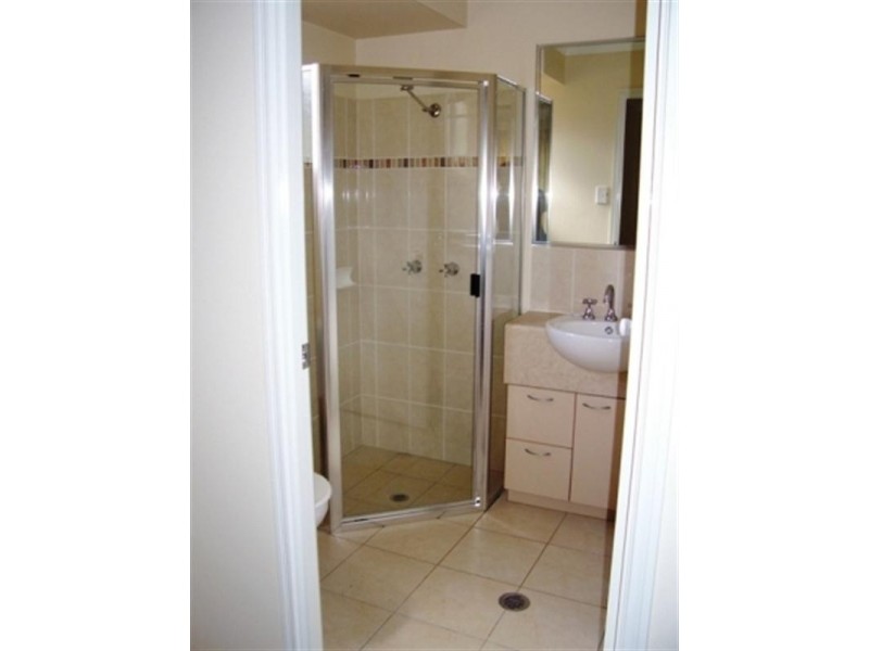 Bentley Park QLD 4869