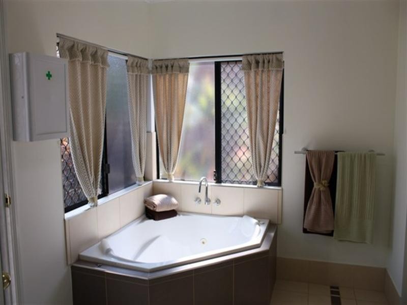 52 Wiltshire Drive, Gordonvale QLD 4865