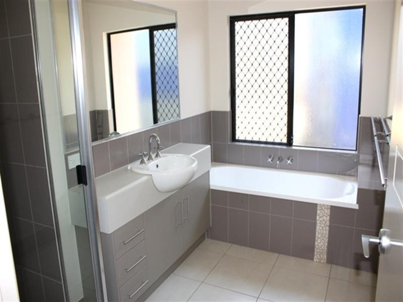 7 Rossi Street, Gordonvale QLD 4865