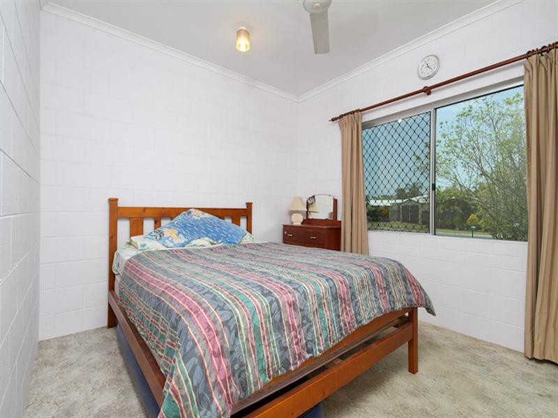 Bentley Park QLD 4869