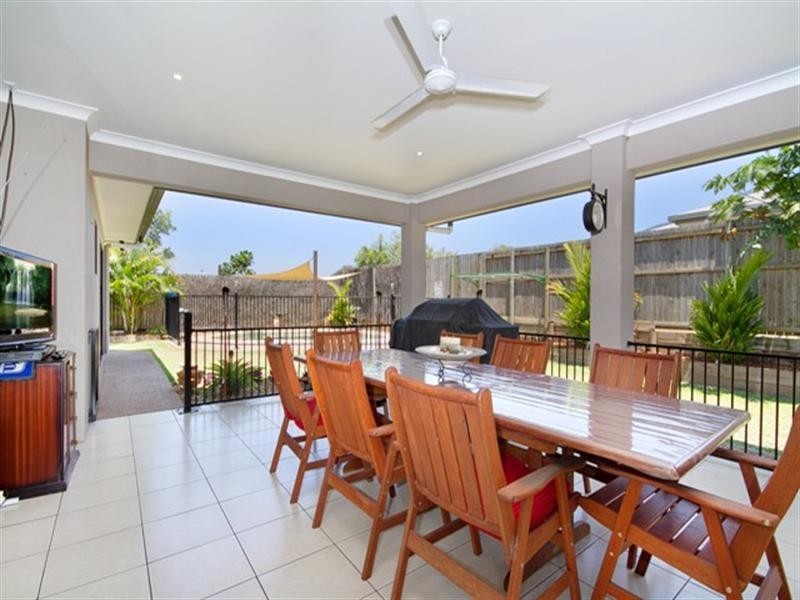 126 Fitzmaurice Drive, Bentley Park QLD 4869