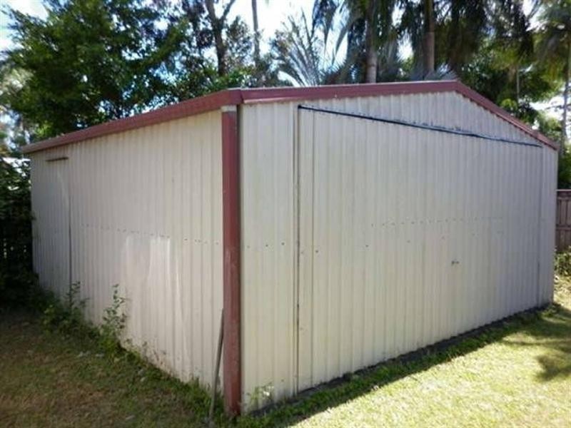 18 Friendship Street, Bentley Park QLD 4869