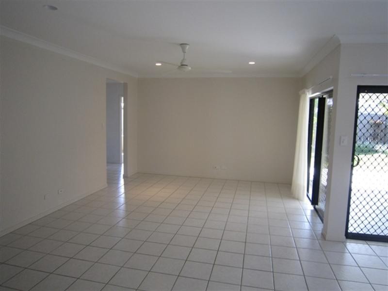 31 Mallicoola Crescent, Edmonton QLD 4869