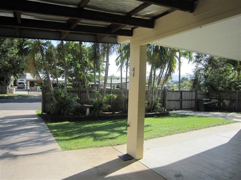 9 Sinclair Street, Gordonvale QLD 4865