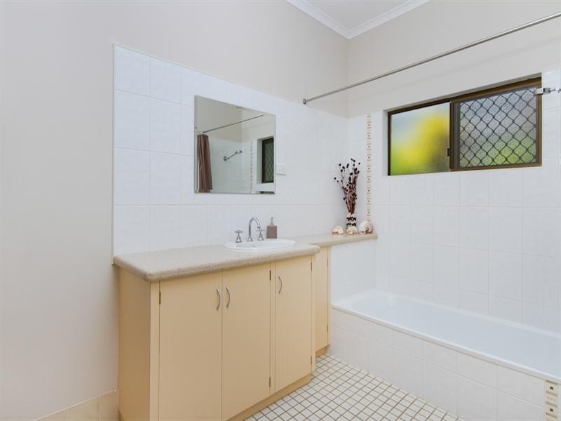 Bayview Heights QLD 4868