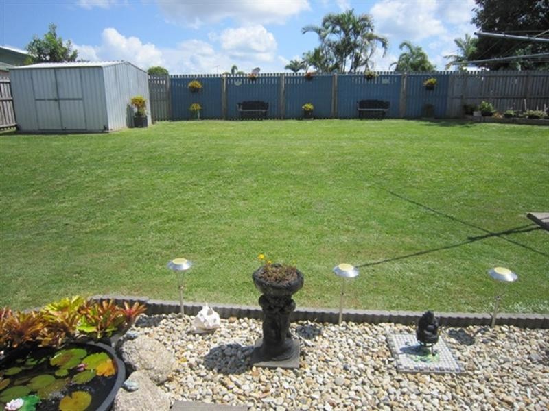 Bentley Park QLD 4869