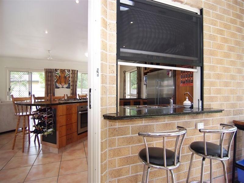 4 Sailfish Close, Kanimbla QLD 4870