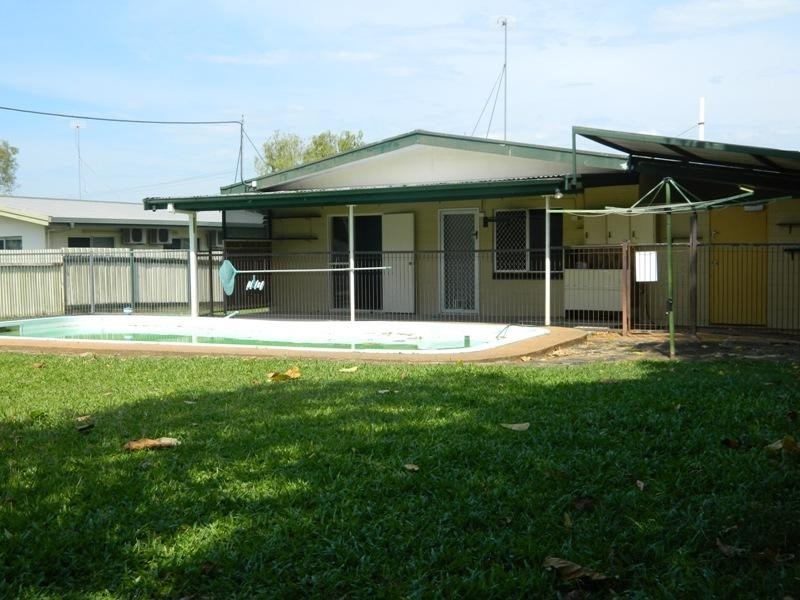 9 Milano Street, Woree QLD 4868