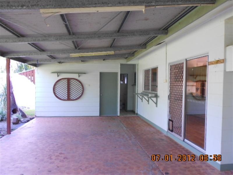 Bentley Park QLD 4869