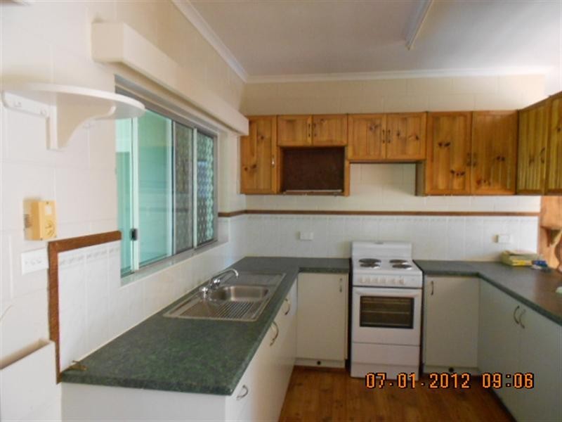 Bentley Park QLD 4869