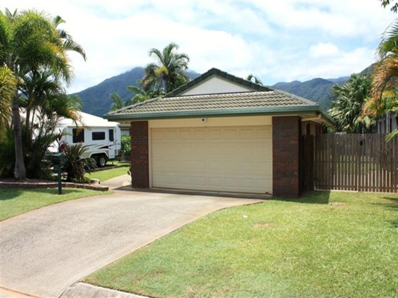 15 Jumna Close, Bentley Park QLD 4869