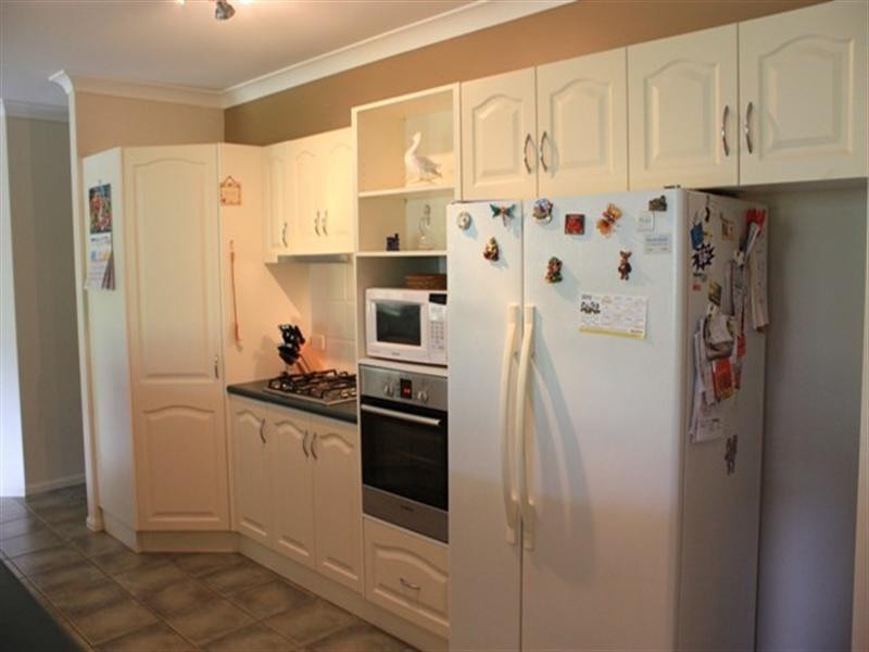 15 Jumna Close, Bentley Park QLD 4869