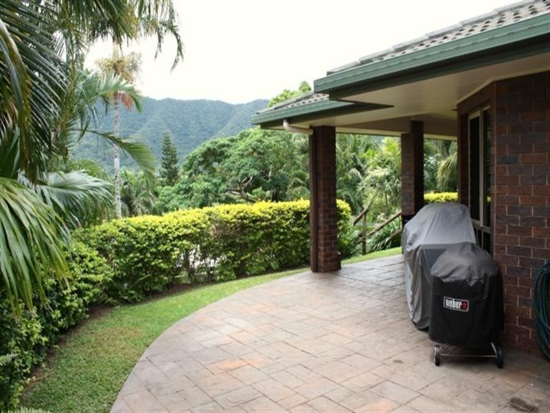 15 Jumna Close, Bentley Park QLD 4869