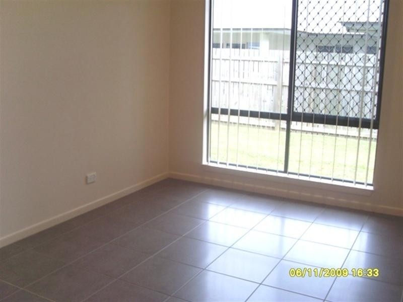 Bentley Park QLD 4869