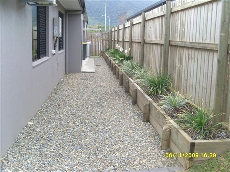 Bentley Park QLD 4869