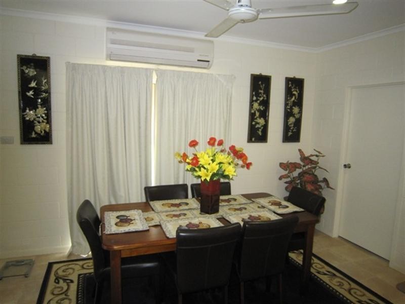 Bentley Park QLD 4869