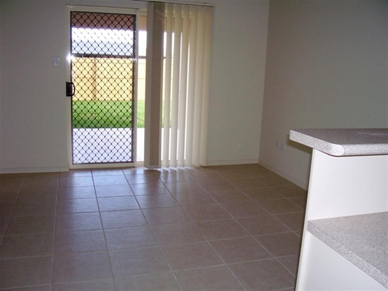 Bentley Park QLD 4869