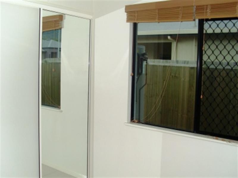 Bentley Park QLD 4869