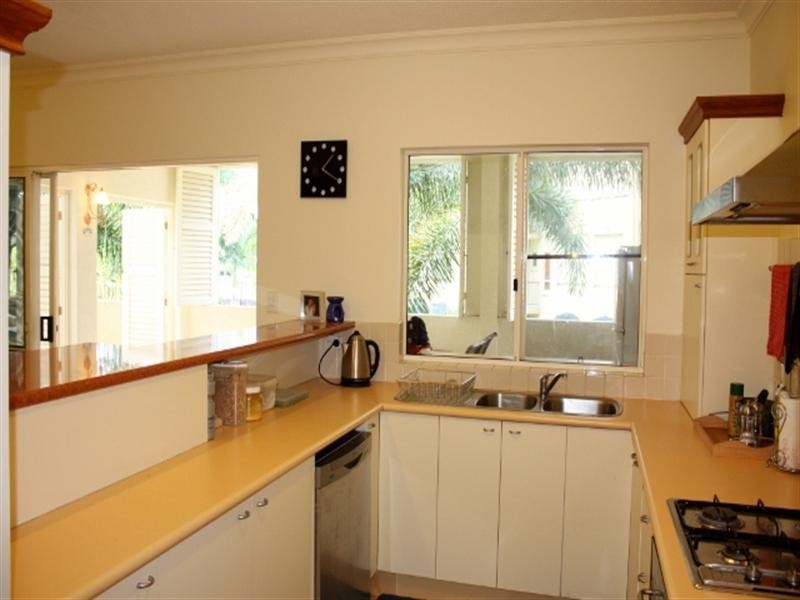 407/2 Greenslopes Street, Cairns North QLD 4870