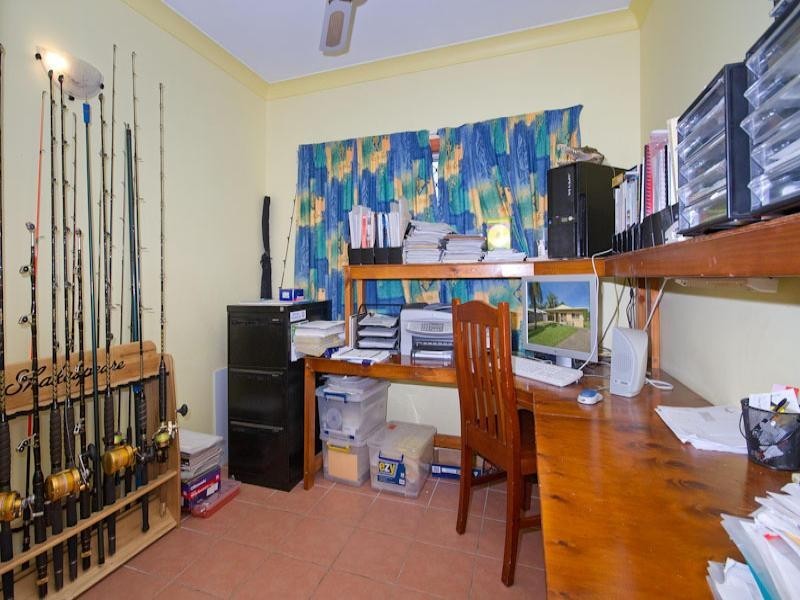 11 Adventure Close, Bentley Park QLD 4869