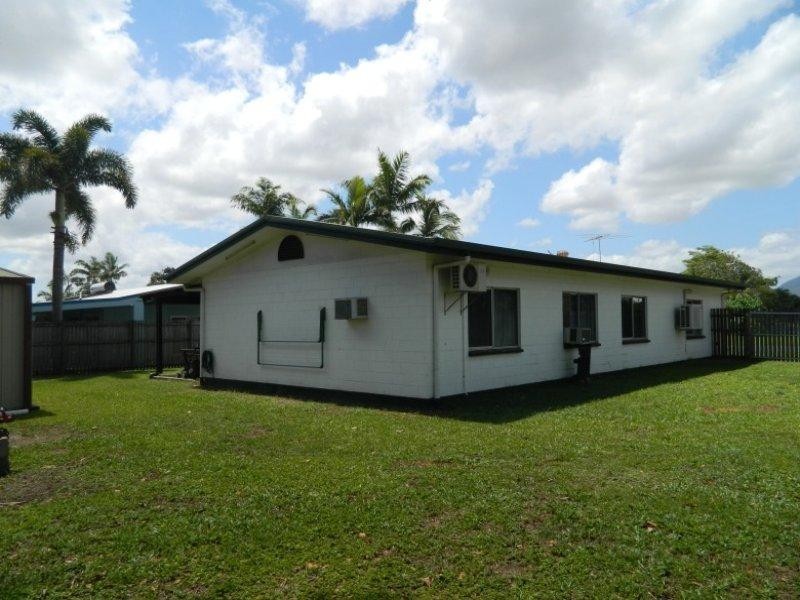 18 Friendship Street, Bentley Park QLD 4869