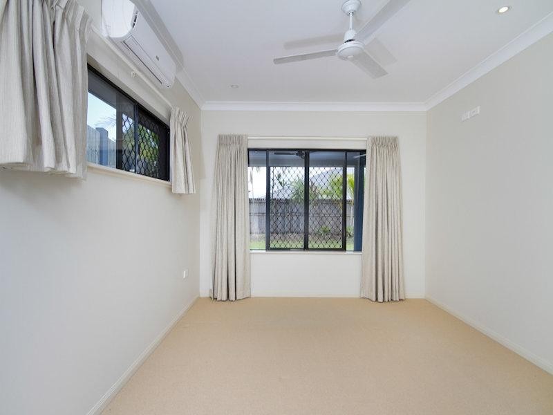 54 Percy Street, Mount Sheridan QLD 4868