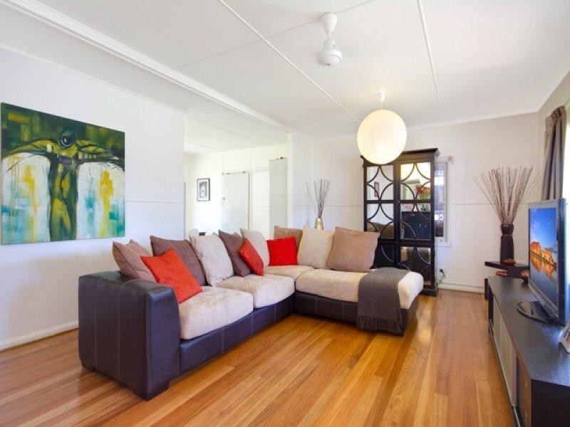 4 Abel Street, Manunda QLD 4870