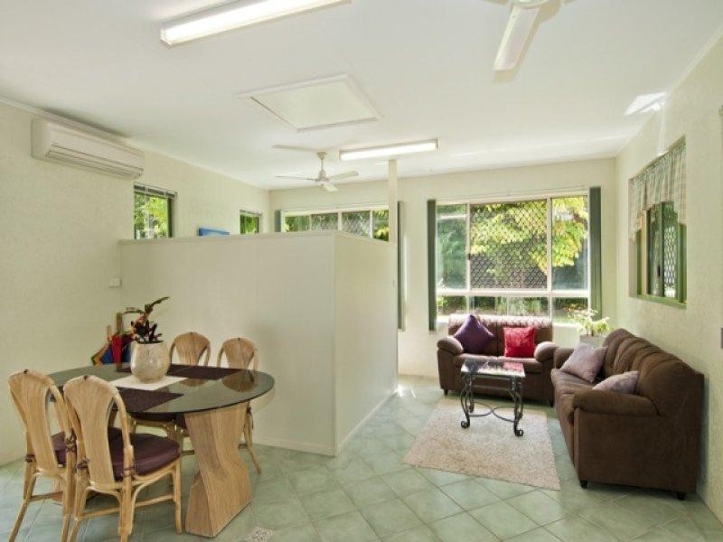 Bentley Park QLD 4869