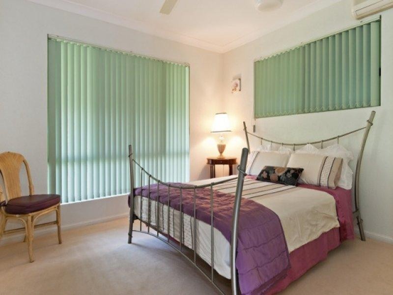 Bentley Park QLD 4869