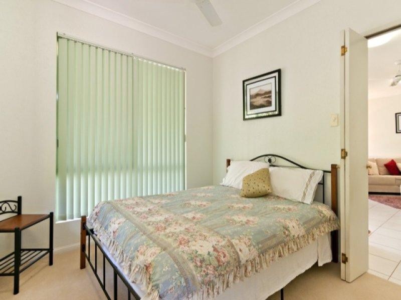 Bentley Park QLD 4869