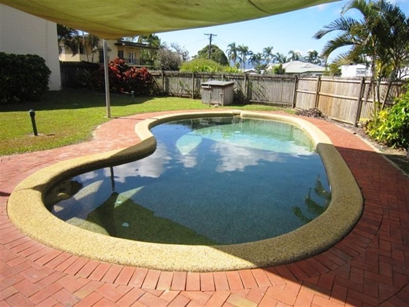 15/16 Mount Peter Road, Edmonton QLD 4869