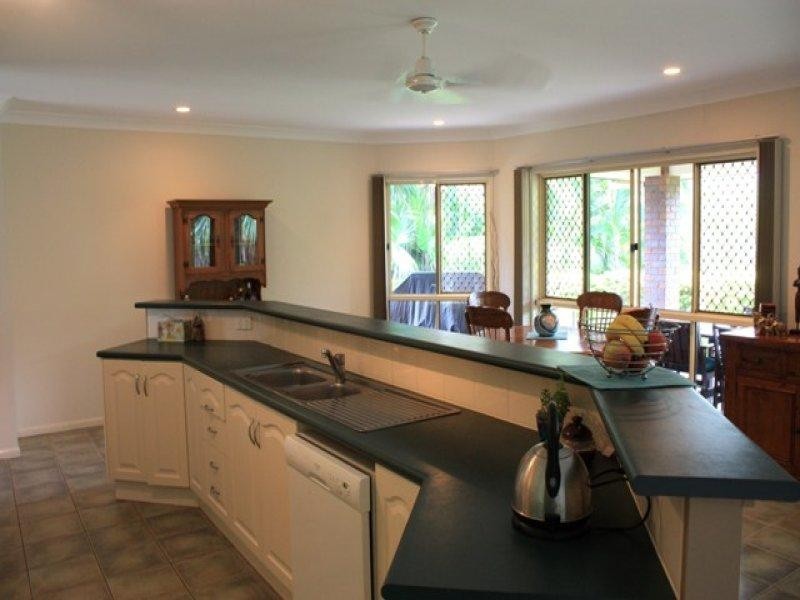 15 Jumna Close, Bentley Park QLD 4869