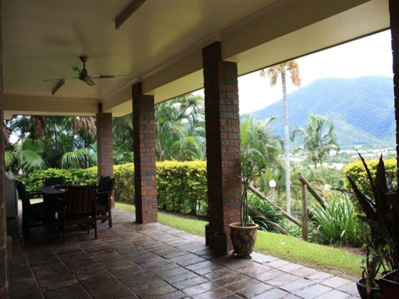 15 Jumna Close, Bentley Park QLD 4869