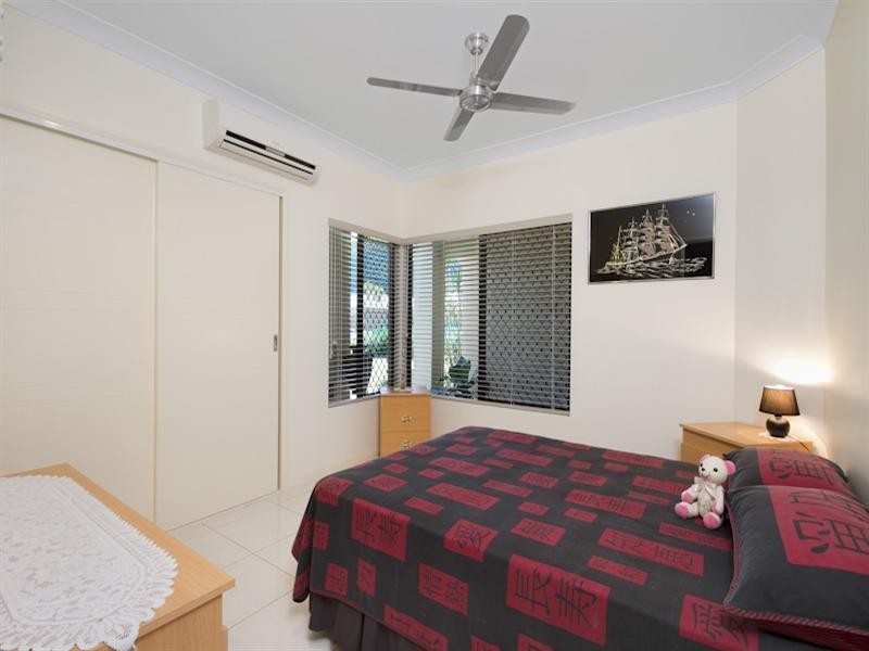 10 Charnley Avenue, Bentley Park QLD 4869