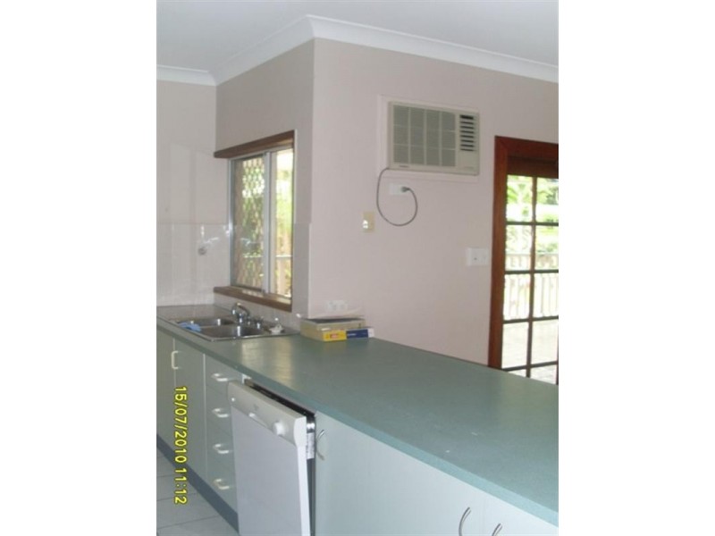 Bentley Park QLD 4869