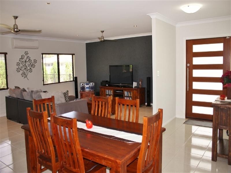 12 Kingsley Close, White Rock QLD 4868