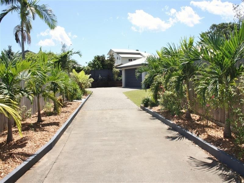 12 Kingsley Close, White Rock QLD 4868