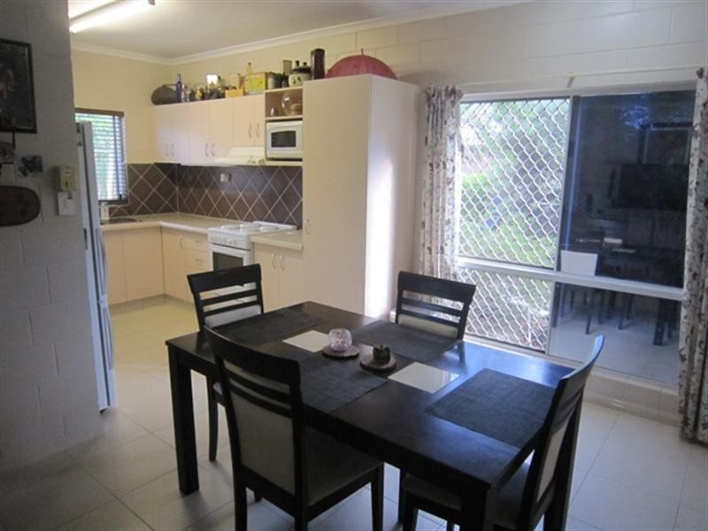 Bentley Park QLD 4869