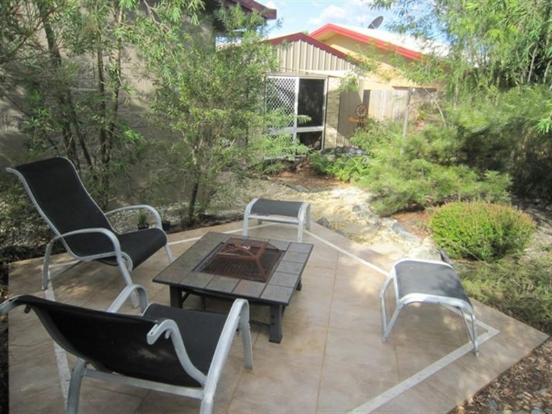 Bentley Park QLD 4869