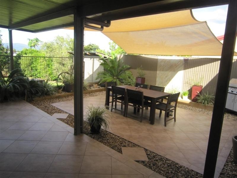 Bentley Park QLD 4869