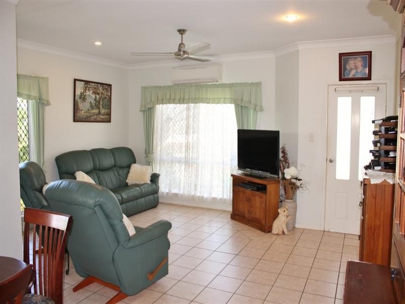 Bentley Park QLD 4869