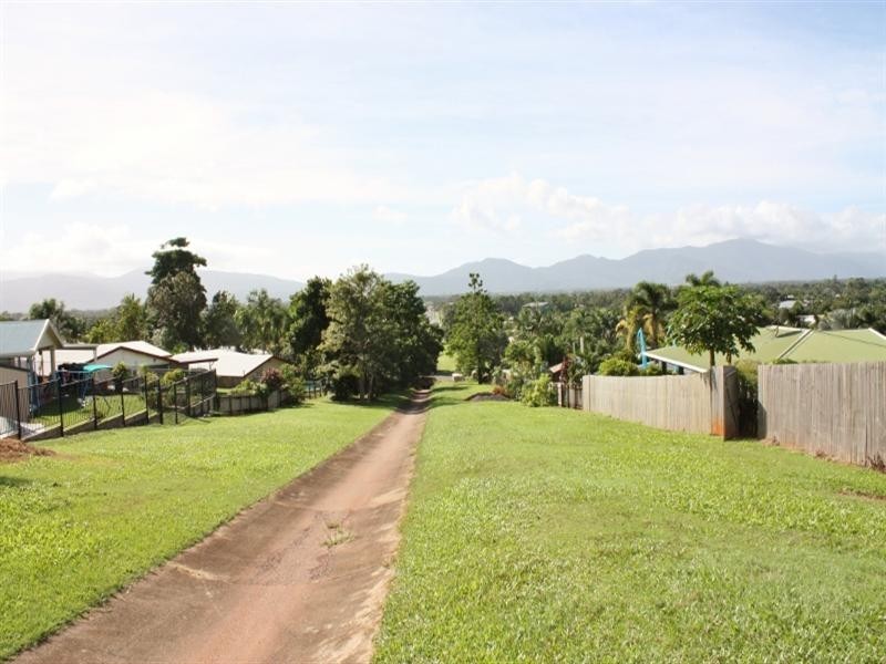 Bentley Park QLD 4869