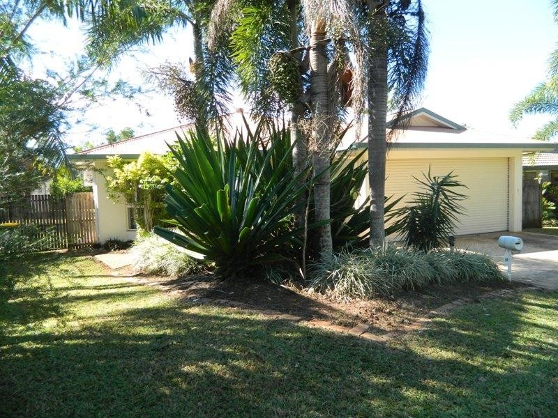 Bentley Park QLD 4869