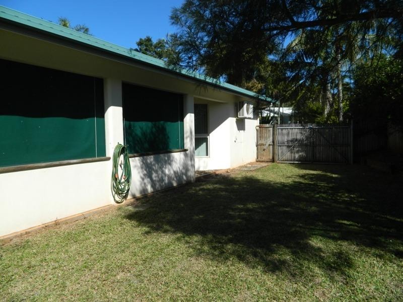 Bentley Park QLD 4869