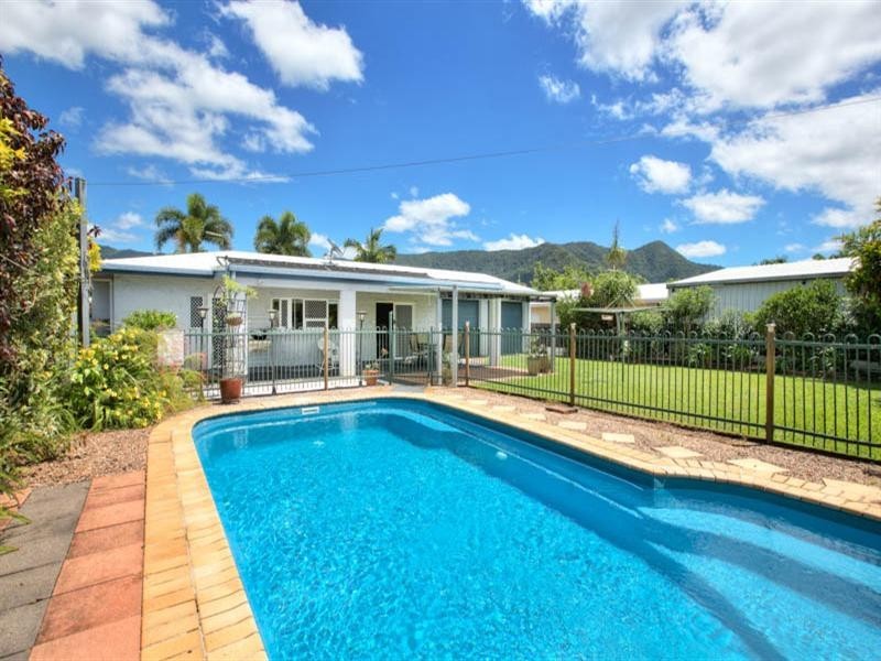 Bentley Park QLD 4869